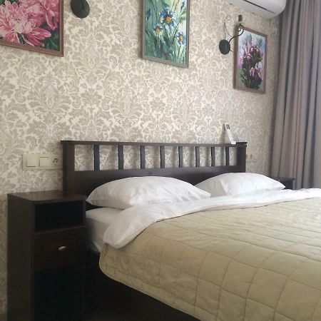 Guest House Гости Pizunda Bagian luar foto
