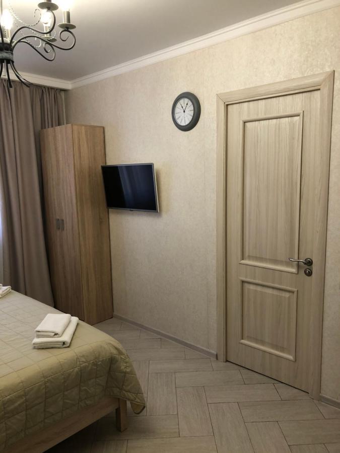 Guest House Гости Pizunda Bagian luar foto