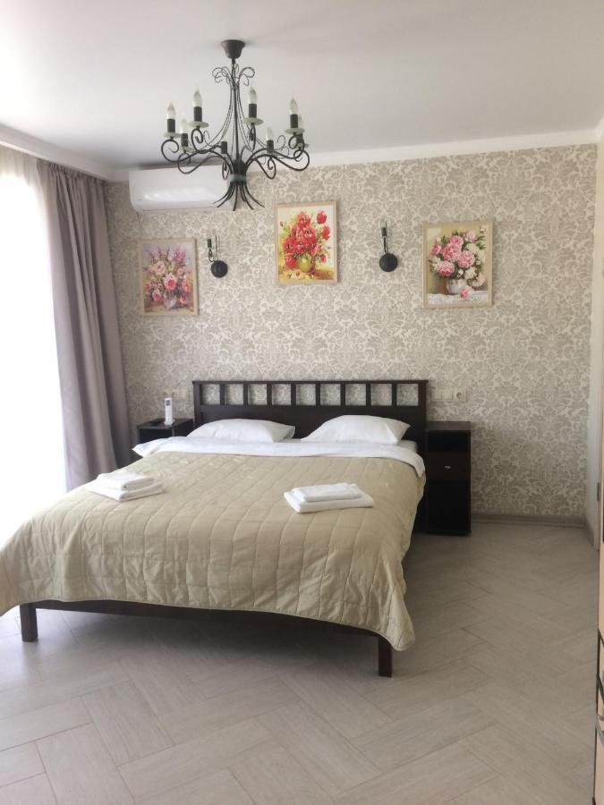 Guest House Гости Pizunda Bagian luar foto