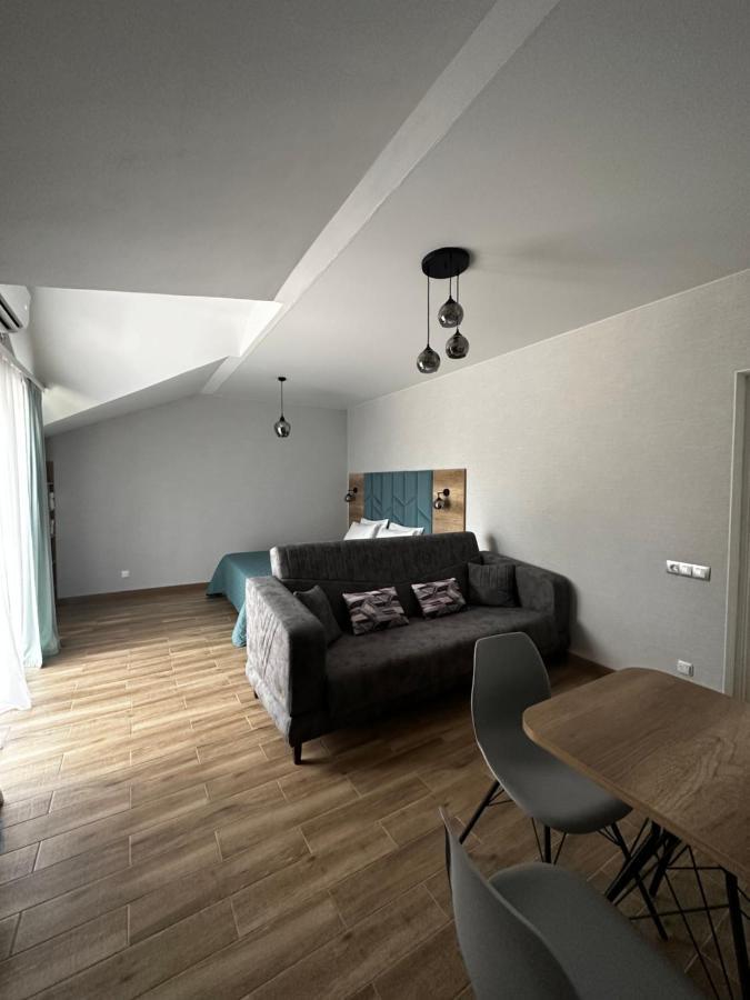 Guest House Гости Pizunda Bagian luar foto