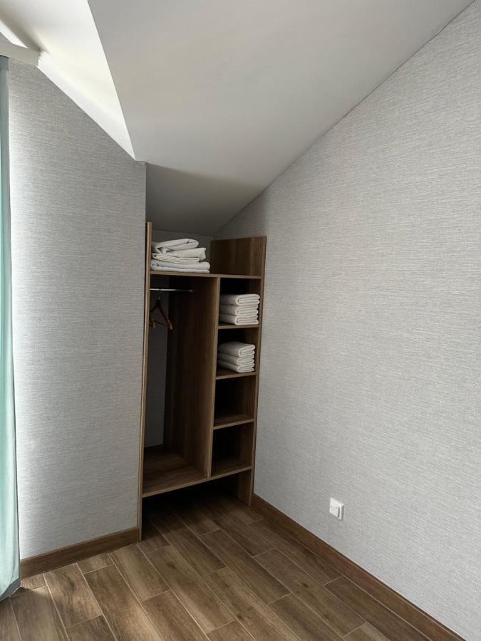 Guest House Гости Pizunda Bagian luar foto